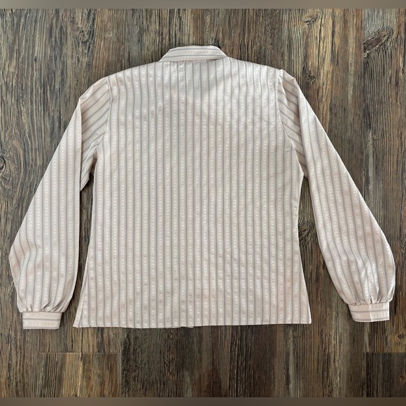 Vtg Lucia Button-Up L/S Shirt Blouse Beige Blue Stripe Geometric No Size Tag - Picture 2 of 8